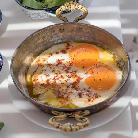 Madda 3* Golturkbuku