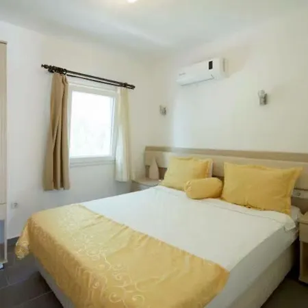 Madda 3* Golturkbuku