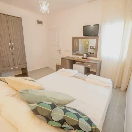 Madda Hotel Golturkbuku